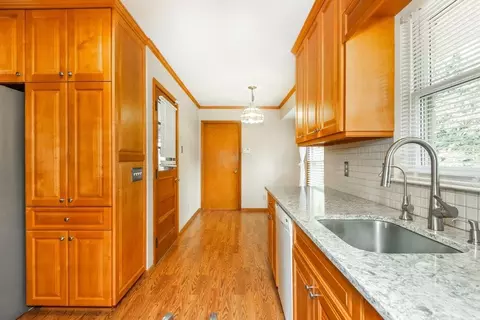 311 E Valley Dr, Marietta, GA 30068 photo 14