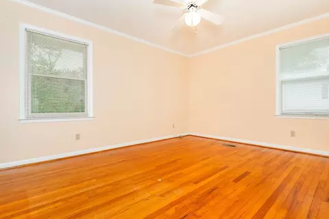 311 E Valley Dr, Marietta, GA 30068 photo 18