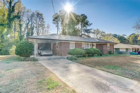 6427 Wanda Ln, Austell, GA 30168