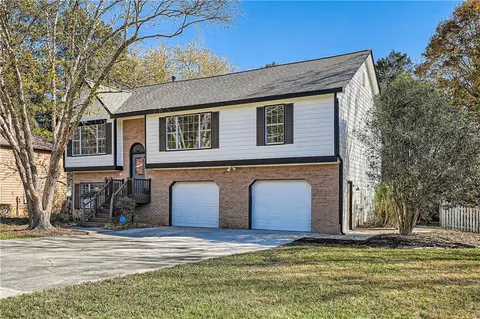 2577 Overlake Dr, Powder Springs, GA 30127