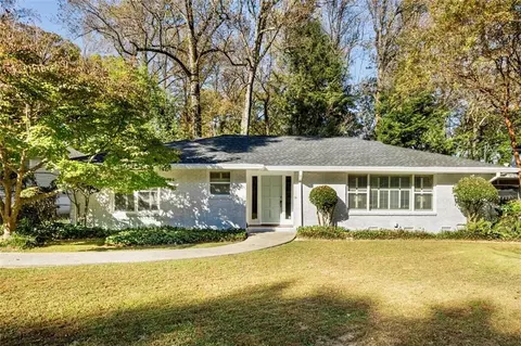 2390 Howell Mill Rd NW, Atlanta, GA 30318