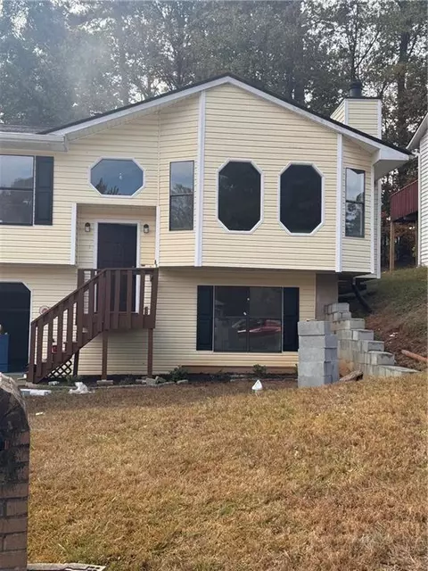 5979 Wellborn Trl, Lithonia, GA 30058