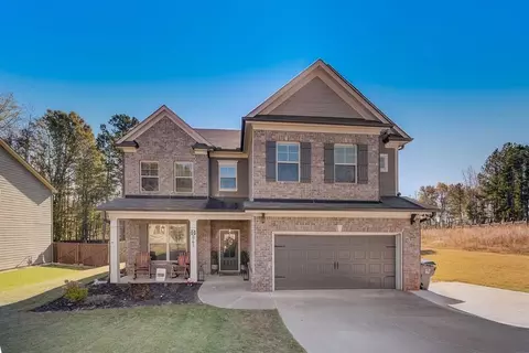 841 Hawkins Creek Dr, Jefferson, GA 30549
