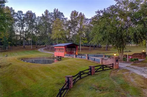1940 Macedonia Rd, Mansfield, GA 30055