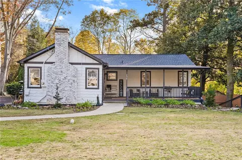 206 Gramling St SE, Marietta, GA 30008