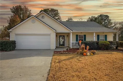 17 Glenmaura Way NW, Cartersville, GA 30120
