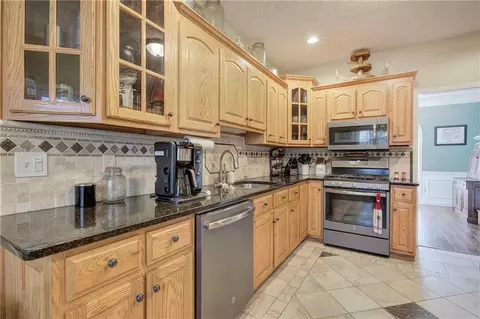 13 Devin Ln, Euharlee, GA 30145 photo 11
