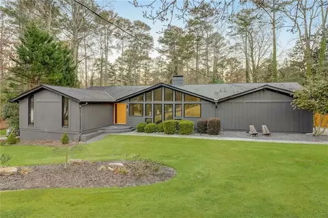 5561 Mill Trace Ct, Dunwoody, GA 30338