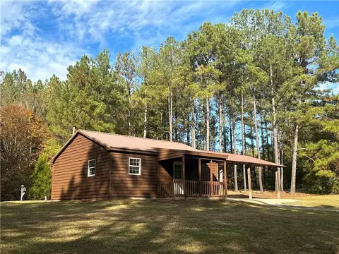 500 Indian Winter Dr, Forsyth, GA 31029