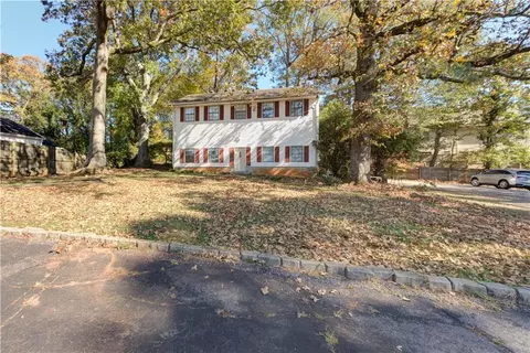 3583 Midway Rd, Decatur, GA 30032