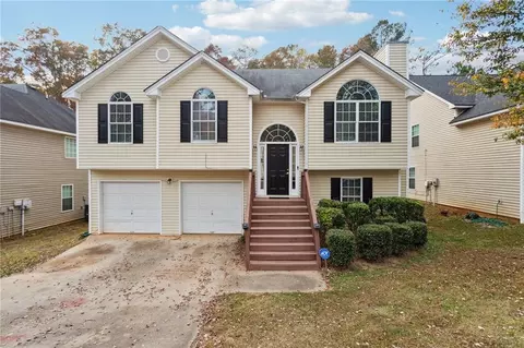 6106 Citico River Ln, Union City, GA 30291
