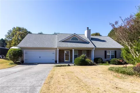 827 Evergreen Dr, Monroe, GA 30655