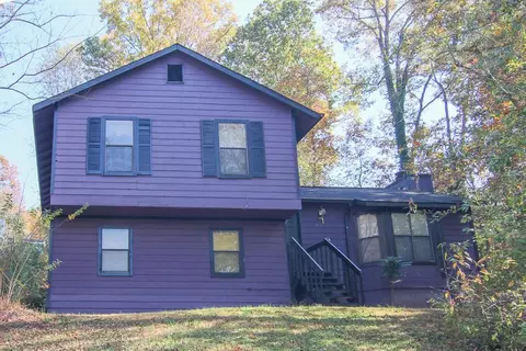 691 Millay Ct, Stone Mountain, GA 30088