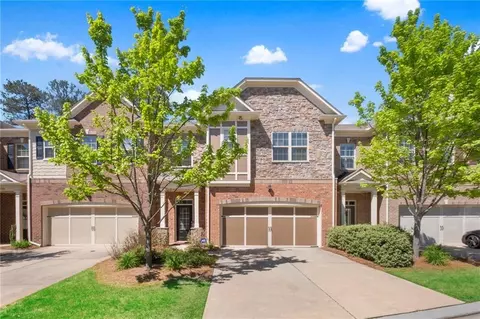 125 Barkley Ln, Atlanta, GA 30328