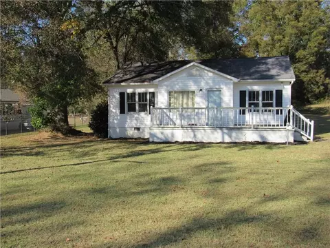 106 Bevis St, Bowdon, GA 30108