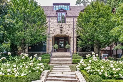 84 Wakefield Dr, Atlanta, GA 30309