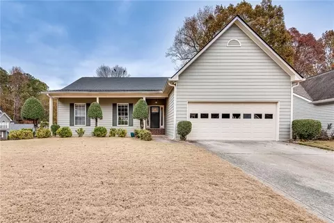 10 Paris Dr, Lawrenceville, GA 30043