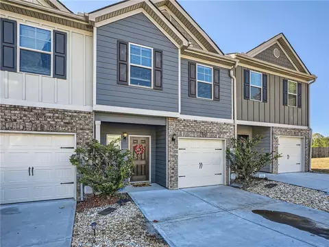 2403 Creel Ln, Atlanta, GA 30349
