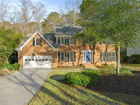 1528 Tennessee Walker Dr NE, Roswell, GA 30075