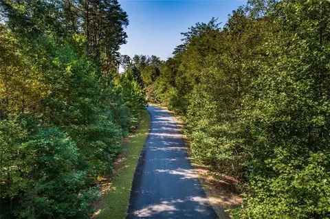 24 Brown Deer Drive, Talking Rock, GA 30175