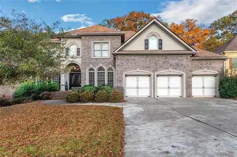 2835 Ivy Hill Dr, Buford, GA 30519