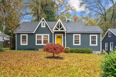 613 Spring St, Hapeville, GA 30354