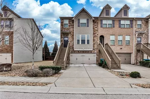 2020 Paxton Dr SW, Lilburn, GA 30047