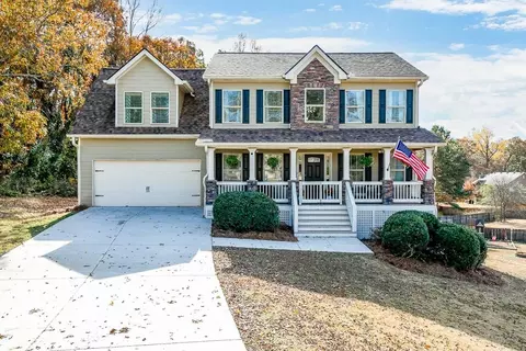 336 Deer Run Dr, Jefferson, GA 30549