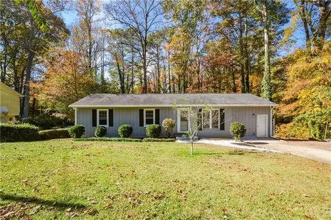 2507 Ridgecrest Dr NW, Kennesaw, GA 30152
