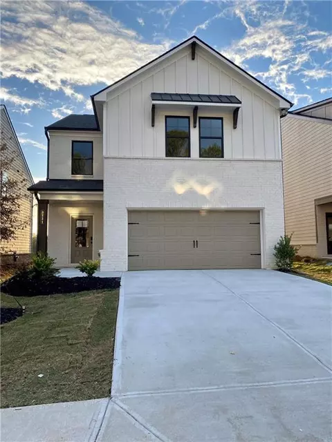 3121 Westgate Park Dr, Loganville, GA 30052