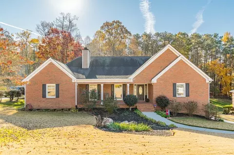 496 Greystone Ln, Douglasville, GA 30134