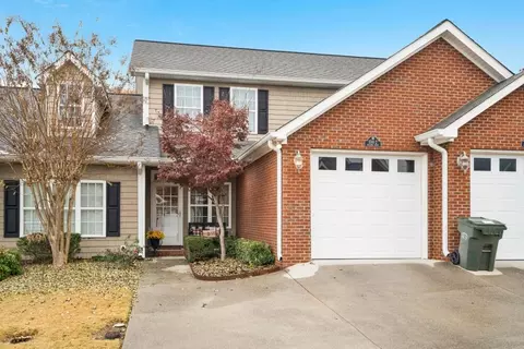 1510 Calloway Dr #2, Dalton, GA 30721