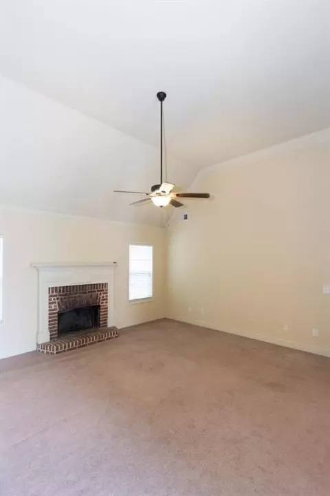 10 Providence Dr, Covington, GA 30016 photo 9