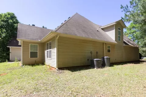 10 Providence Dr, Covington, GA 30016 photo 3