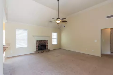 10 Providence Dr, Covington, GA 30016 photo 7