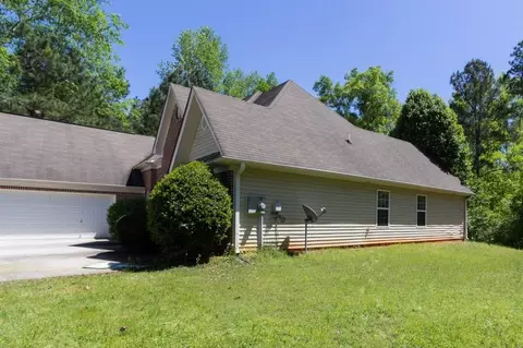 10 Providence Dr, Covington, GA 30016 photo 2