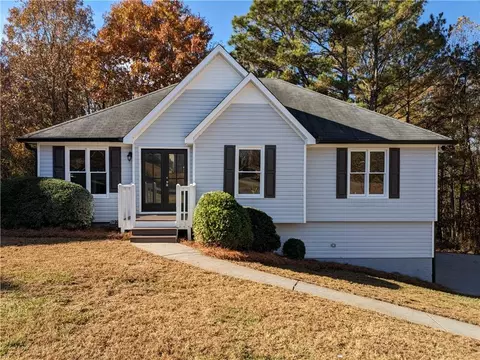 12 Luke Ln, Adairsville, GA 30103