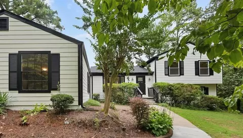 2987 Clearbrook Dr, Marietta, GA 30068