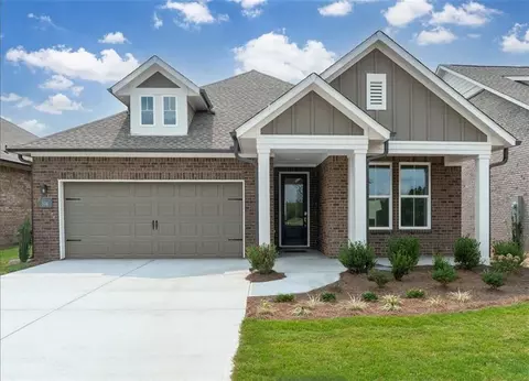 707 Rising Moon Dr, Woodstock, GA 30188