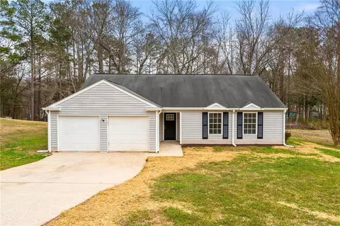 7256 Woodland Cir, Riverdale, GA 30274