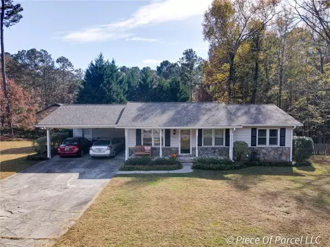 2774 Nathan Ct SW, Lilburn, GA 30047