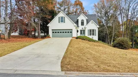 2115 Foster Dr, Cumming, GA 30040