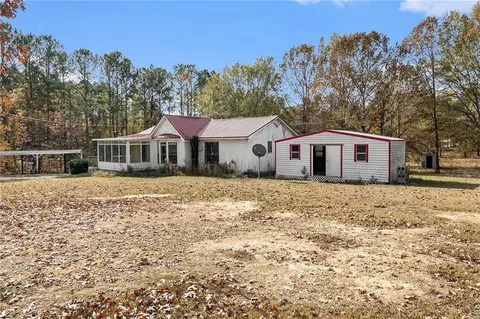 7703 Blacks Bluff Rd SW, Cave Spring, GA 30124 photo 2