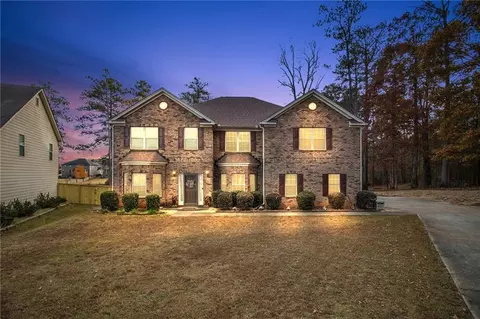894 Marion St, Jonesboro, GA 30238