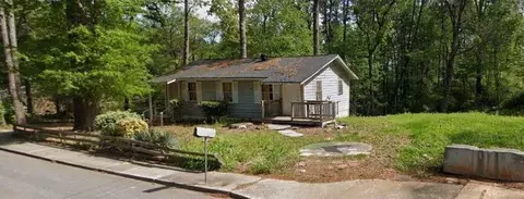 480 Langford Dr, Norcross, GA 30071