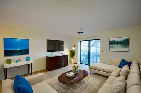 300 Johnson Ferry Rd #B109, Sandy Springs, GA 30328
