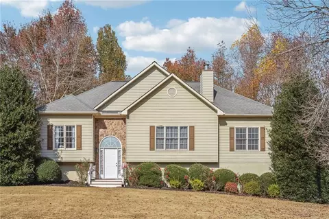 5665 Gayle Trl, Gainesville, GA 30506