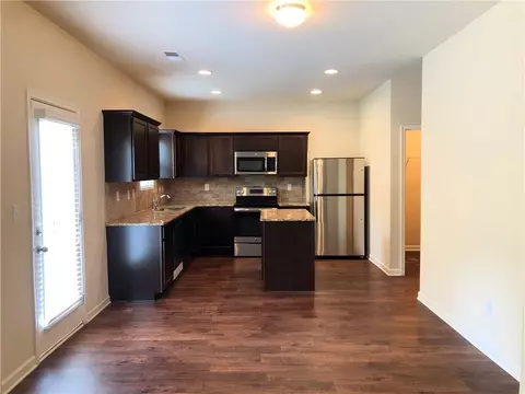 1196 Vienna Ct, Hampton, GA 30228 photo 6