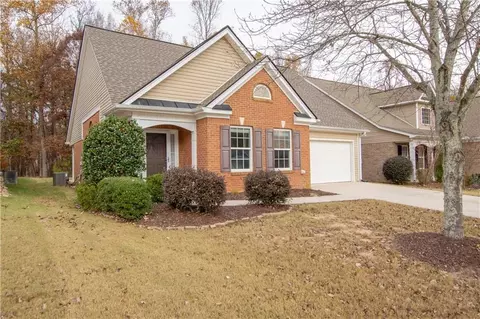 5629 Ashmoore Ct, Flowery Branch, GA 30542