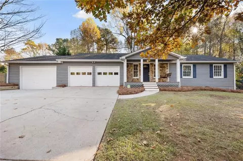 1645 Commonwealth Trl, Cumming, GA 30041